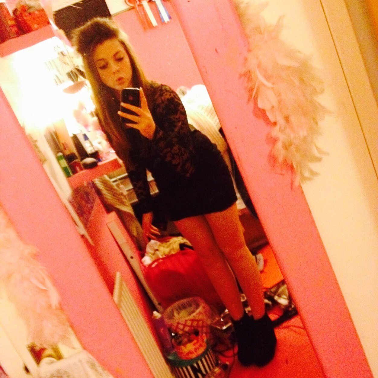 Follow me and i follow back! Snapchat - courtneybaby54