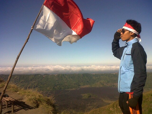 Masih mahasiswa biasa.. International Relations'11, Faculty of Social and Political Science, Udayana University.