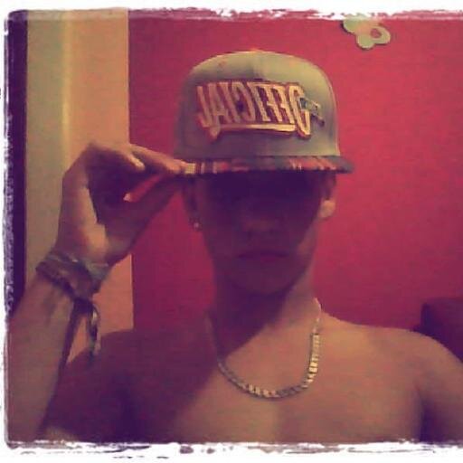 pequeno_delaa Profile Picture