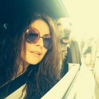 Ezgi Mola  (@ezomola) 's Twitter Profile