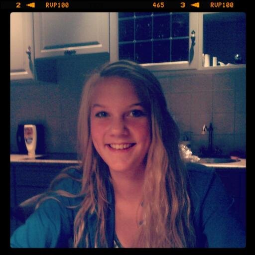 ams2A-marthe-maryke-lisanne-ik hou van jullie3