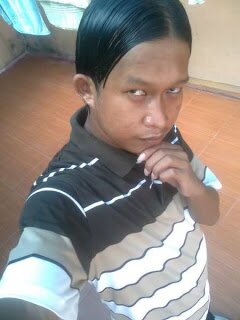 CAritaCApruk's profile picture. Hanya kejujuran,ketampanan dan keihlasan modalku saat ini O:)