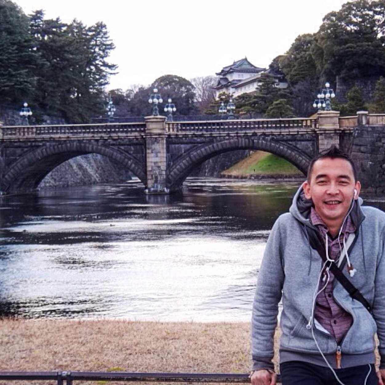 herrysriwijaya's profile picture. The simplest way to enjoy life is to be grateful! moslem | student | freelancer | couchsurfer | hiking - traveling - scrabble - tennis - couchsurfing