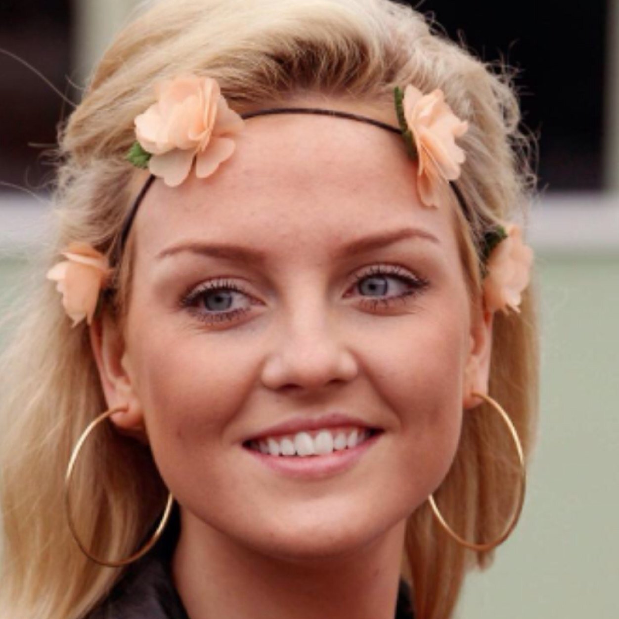 perrieedwuard's profile picture. I'm the true Perrie Edwards :)