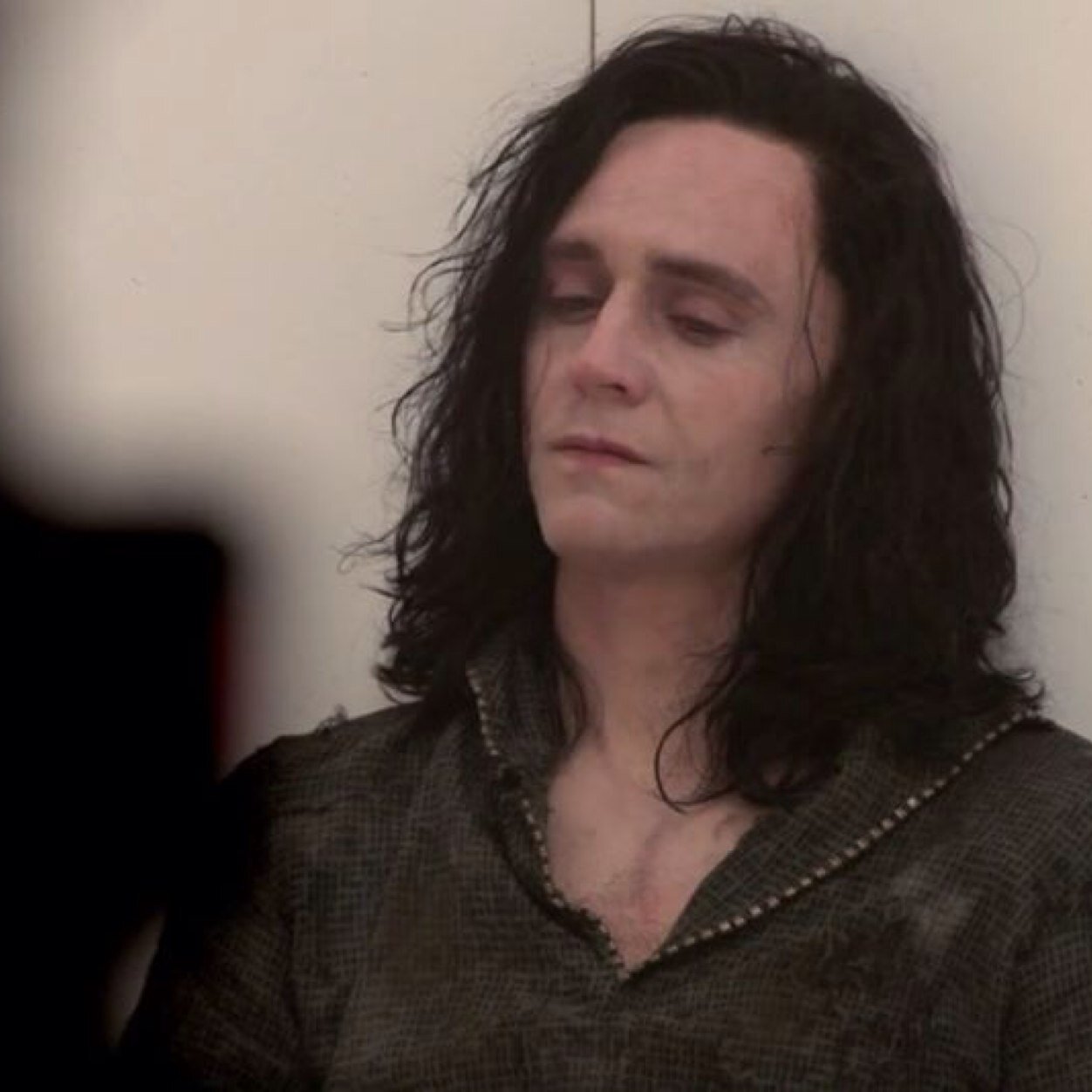 I'm Loki of Asgard, God of lies and mischief. I will destroy everything and everyone who's trying to stop me from doing what I want. {#Single}