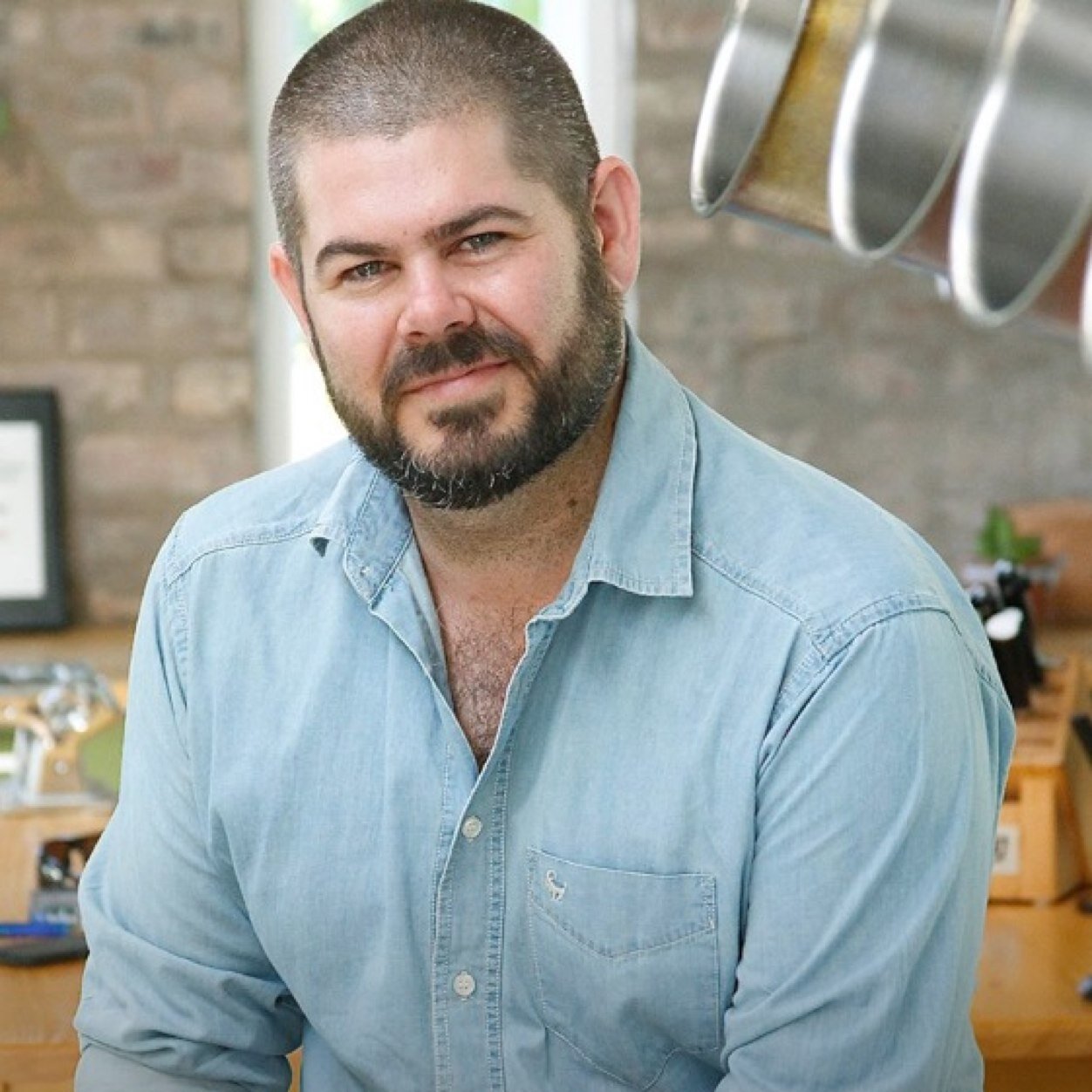 nicvwyk's profile picture. Chef, dad, mtb rider, sports fan, Kokkedoor/ Kokkedoortjie judge. Life’s too short to eat bad food. Find me at Haute Cabriere in Franschhoek.