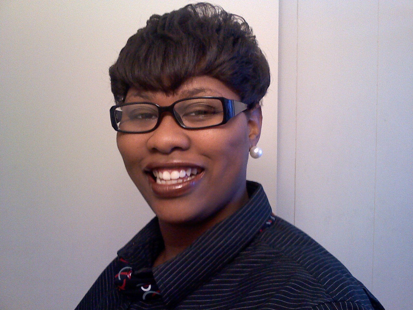 im married, i have 2 kids, im a manager at mcdonds. i love to cook and clean and my job is my everything