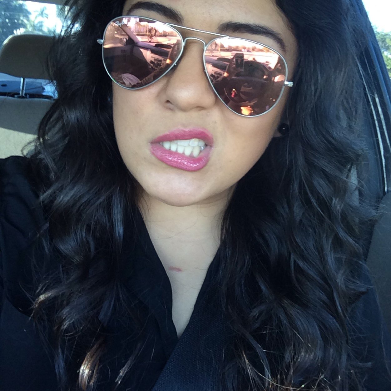 nanidani89's profile picture. Daniela • Colombian • Bday:March21st • Passionate • Lover • Dreamer • Artist•