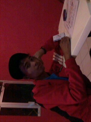 slalu tersenyum