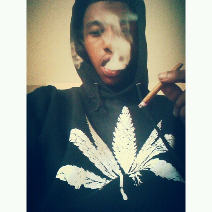 I aint perfext But ima loyal nigga..smoke A Lot of hemp...still M.O.B