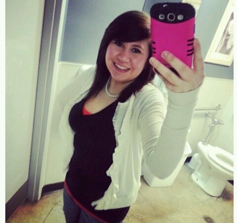 You know the name. 23 years young && three Beautiful kids! I have a Amazing fiance Mr Joseph Broadway King.