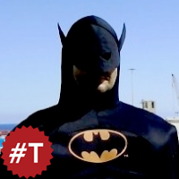 Sir_lancelot_71's profile picture. Jurista en la reserva, surfista en dique seco. Mi perra era mil veces mejor que muchos seres humanos (o que dicen serlo). Políticamente insumiso.