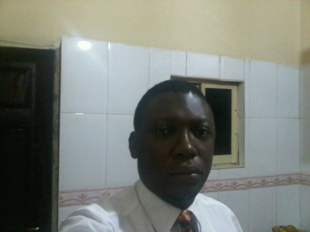 a young entrepreneur, christian,love reading & meeting people,i m a Nigerian