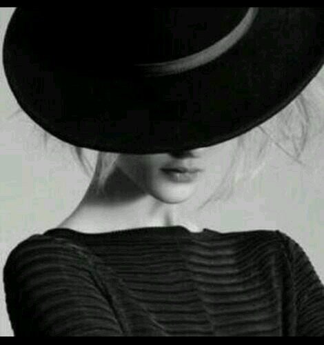 AlhamooormN's profile picture. 