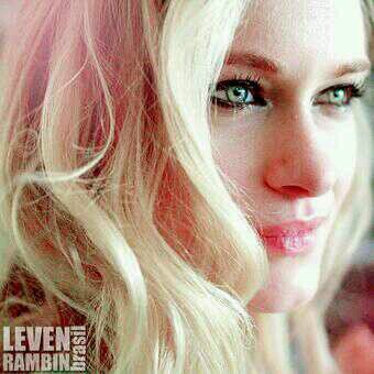 Hello, I'm Glimmer Belcourt I'm A Tribute Girl In The 74th Annual Hunger Games