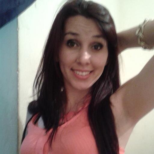 No fundo é simples ser feliz. Dificil é ser tão simples.