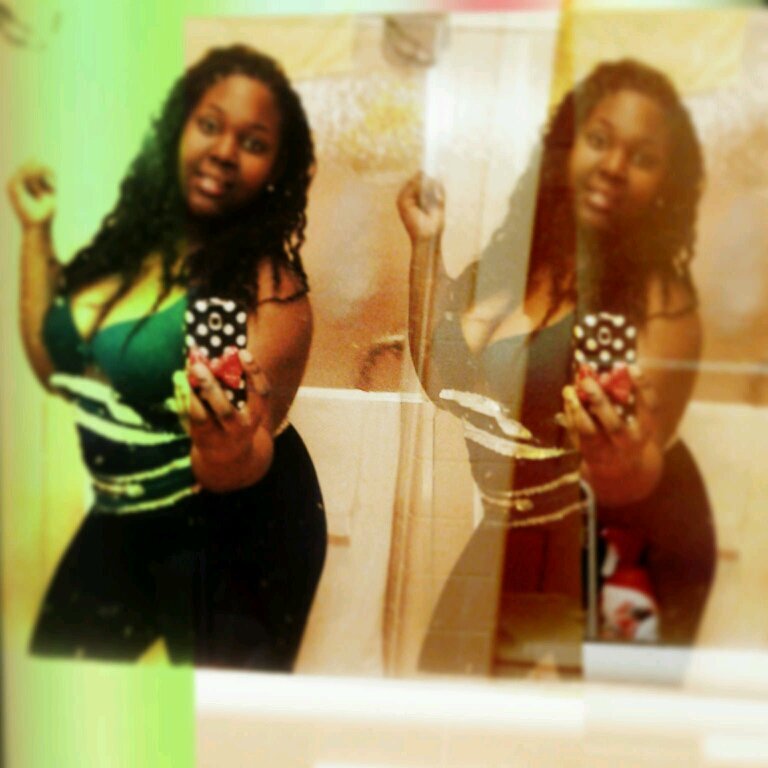 ilove money&clothes, I dance, i sing.I love followers so follow me or naw{yolo}♥♡♥♥♡