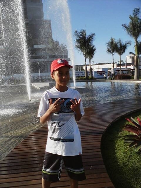 AntonySantosL's profile picture. 