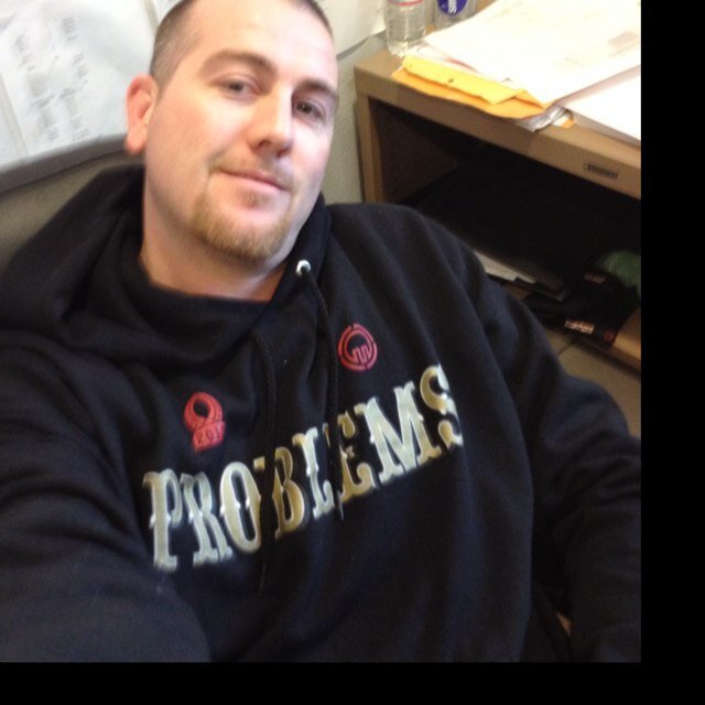 shmike707's profile picture. 