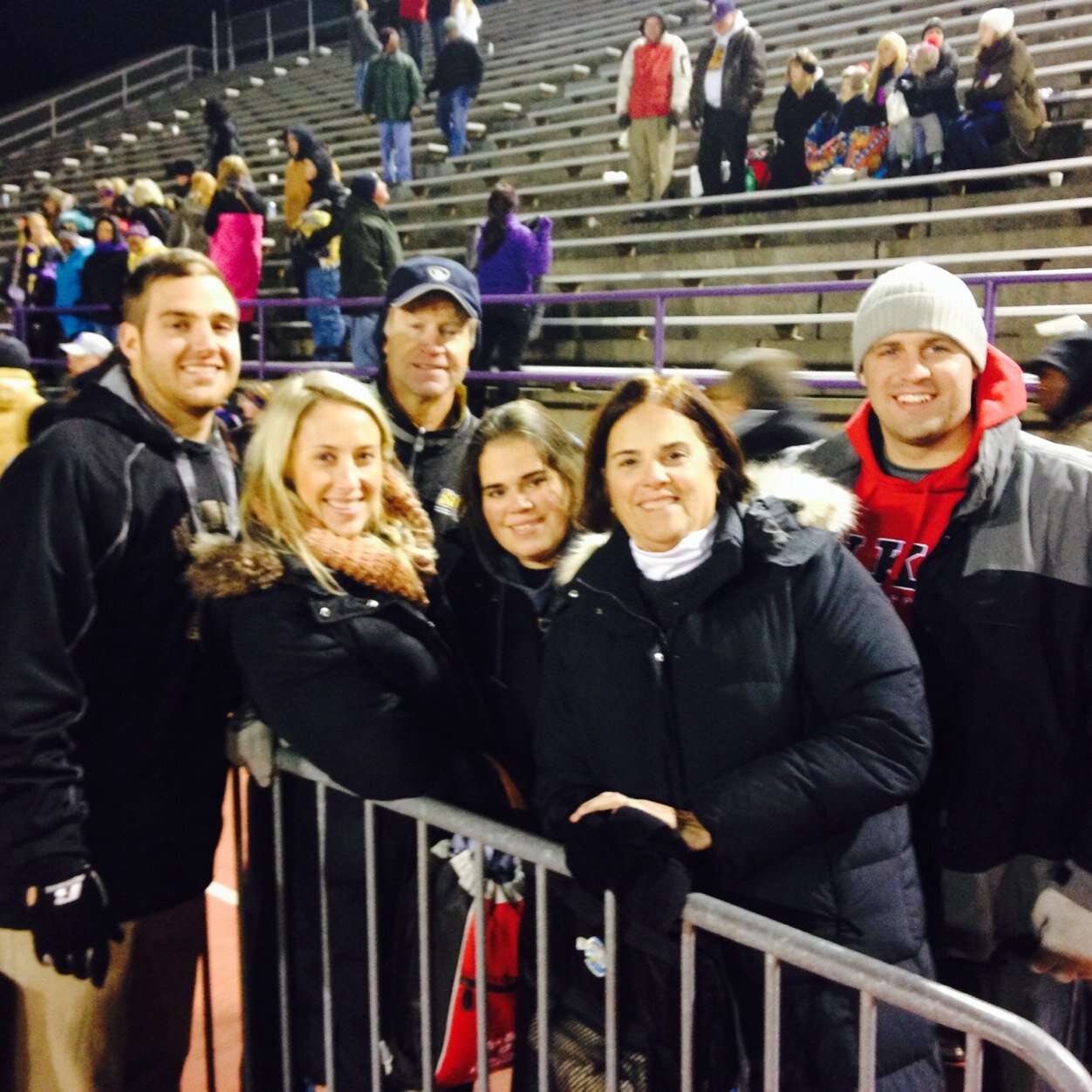 carolinefed's profile picture. 