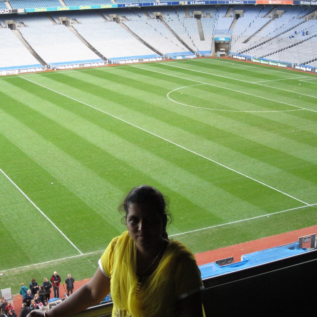 hezamary's profile picture. 