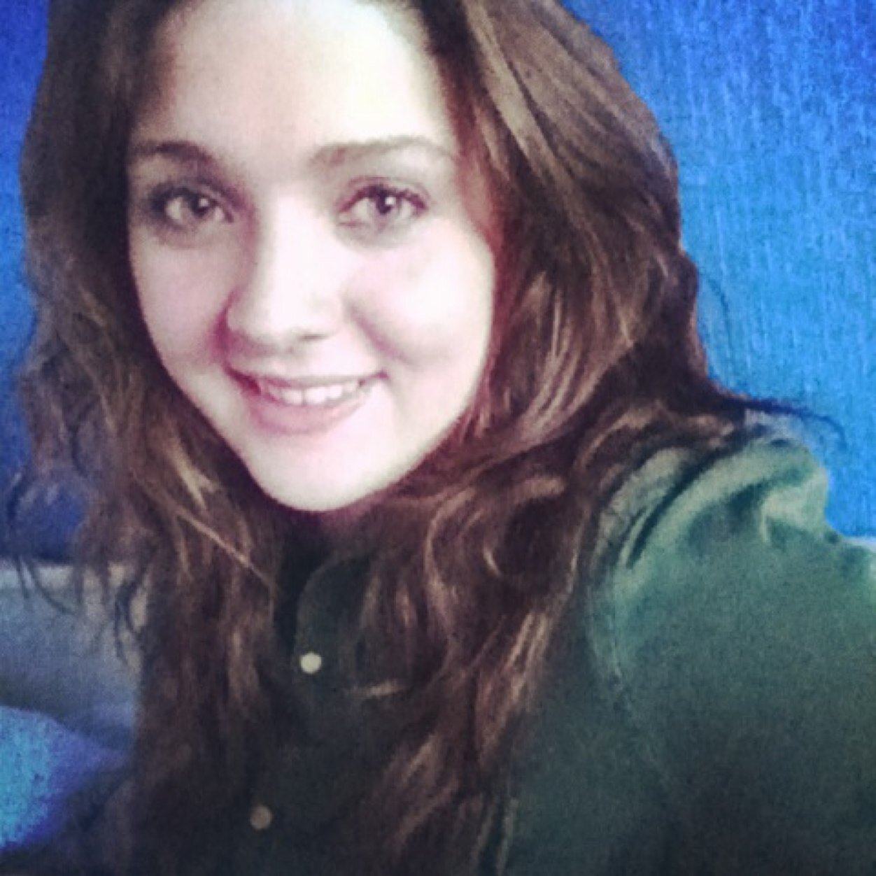 Instagram: elladeschamps97 snapchat: fabella12