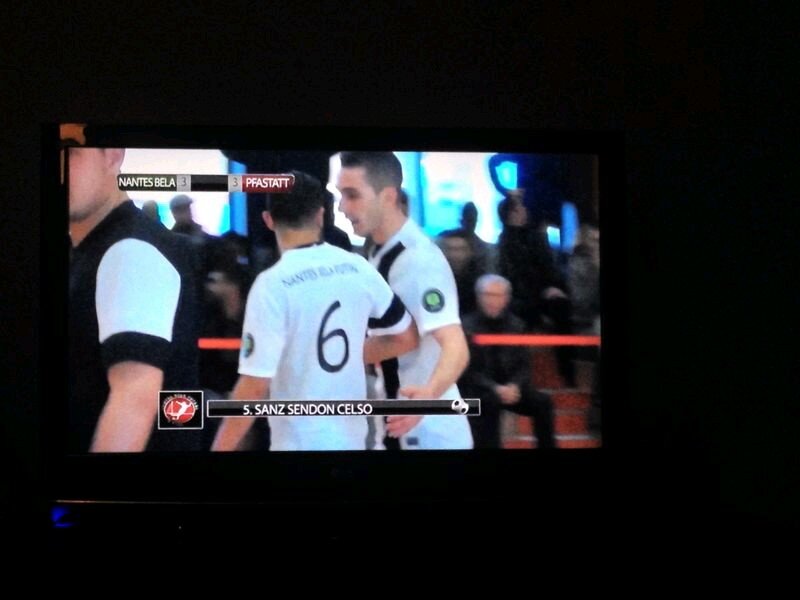 jugador de futsal                                                           buscando mi sitio, disfrutando del camino