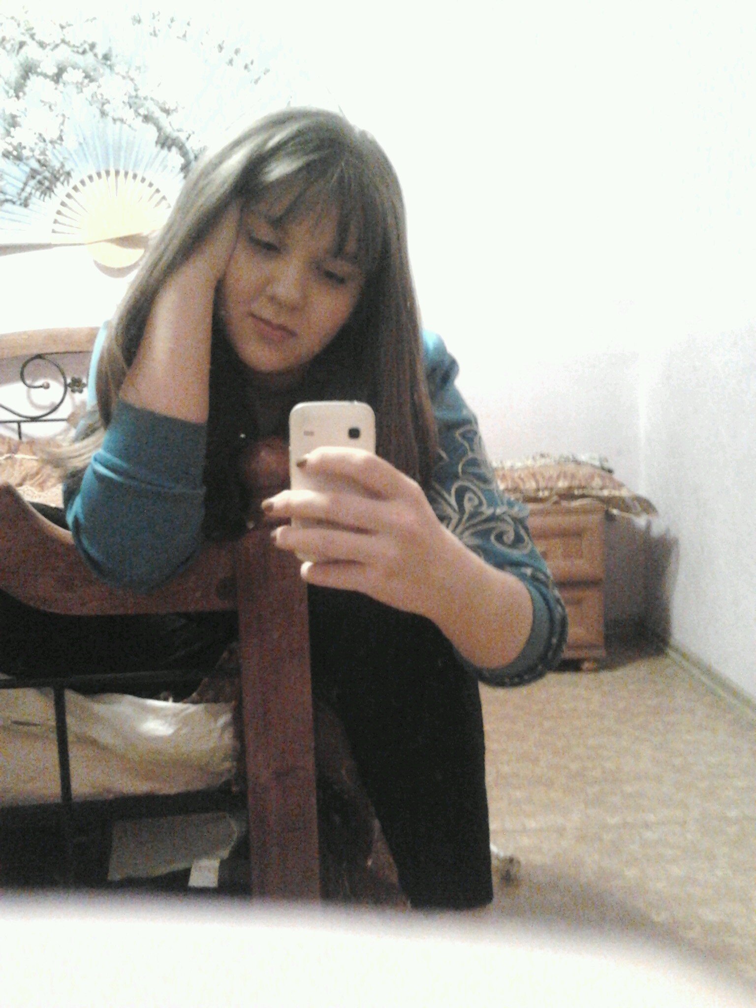 I really want to go to Ireland in the future,but I still live in Russia..*= I maciau what would ONE DIRECTION me follow*)))
