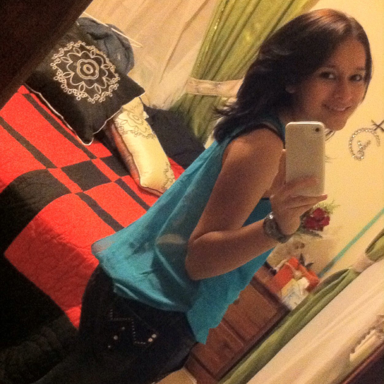 gisselserrato's profile picture. 