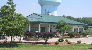 Municipal golf course, owned and operated by the City of Chillicothe, MO.  Eighteen Hole, Links-Style course with large greens and wide fairways.