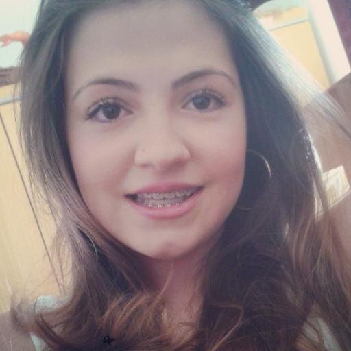 Samilly, 15, Peixes,Corinthians, chocolate, amigos, Família, vaidosa, feliz, sonhadora! Mais? Follooooooooow-me.*-*