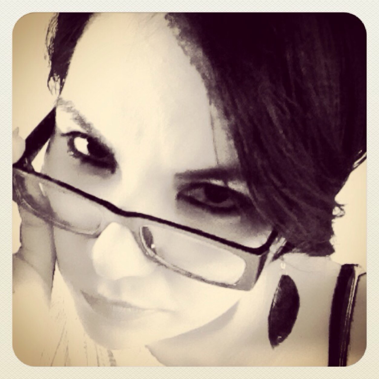 Ser feliz es mi vicio y diseñar mi mundo es mi pasion...!!