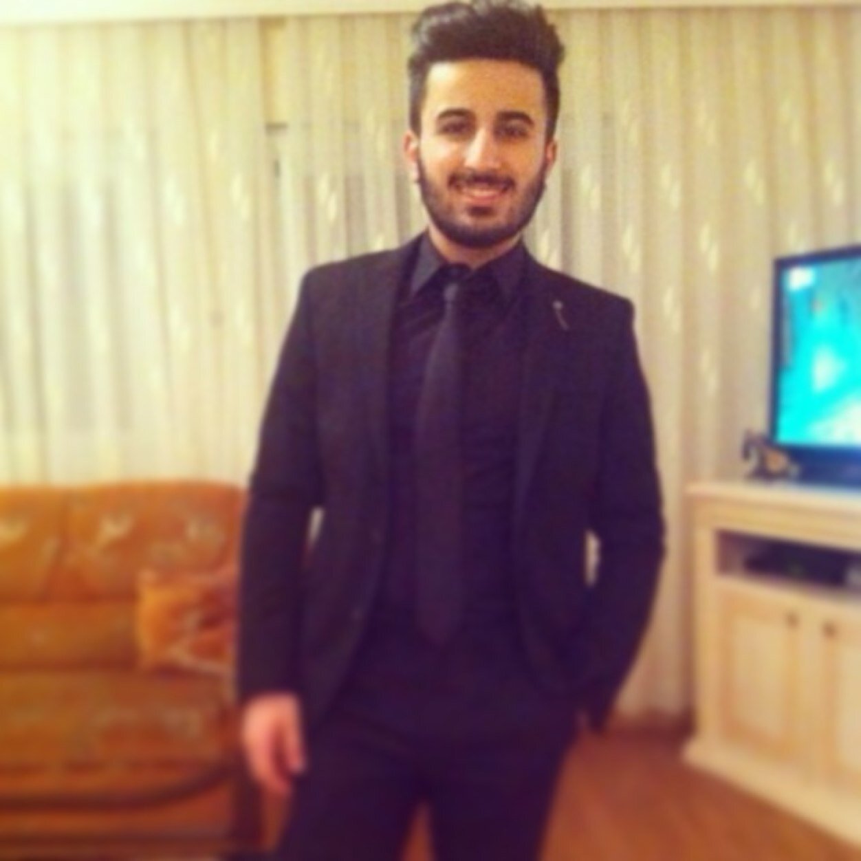 AleexGms's profile picture. 