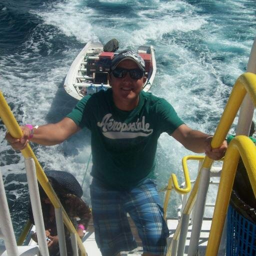 Profesor en Geografía e Historia, Maestrante de ensañanza de la Historia
