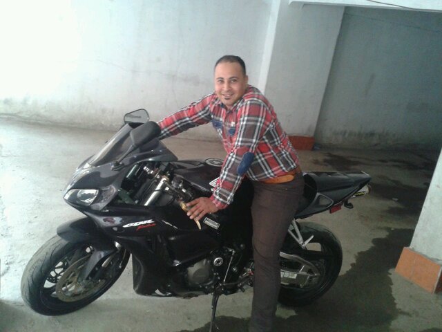 AhmedMimi34's profile picture. لو لم اكن ادرى بان بدايه الدنيا لديك وان اخرها اليك وان لقانا قدر