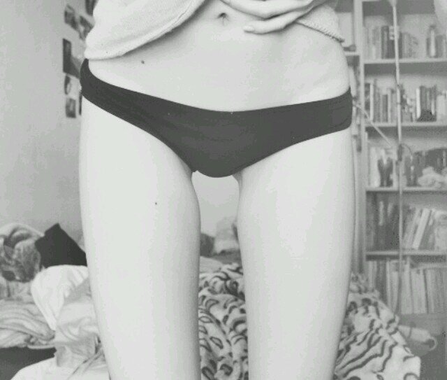 Way too obsessed with thigh gaps, striving for perfection, feel free to talk to me.