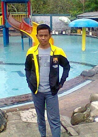 I will always Support Aa Raffi Faridz Ahmad | Raffiah ↖(ˆ▽ˆ)↗
|17-02-1987☺05-07-1998|
SMKN 1 RENGASDENGKLOK