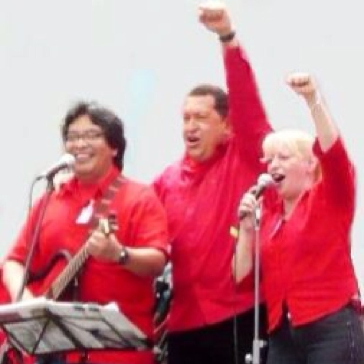 La Revolución Bolivariana Hecha Canción Defensores del legado del Comandante Hugo Chávez Frías - Unidad, Lucha, Batalla y Victoria!