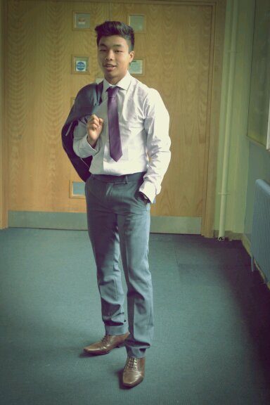 england, 15, single, july 
I follow back. :)