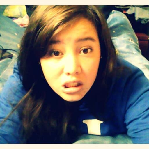 Hola,soy un poto:(