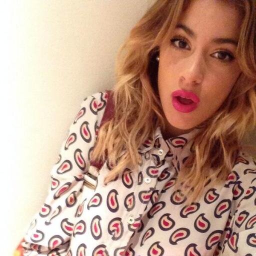 Agradecida, gracias por tannnto amor! ❤ #Tinistas❤  pagina oficial: http://t.co/2CjIuW025F