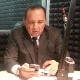 Periodista michoacano. Director de http://t.co/biZnYs405Q. Convencido de una libertad, por encima de cualquier: la de expresión. En su defensa, intransigente