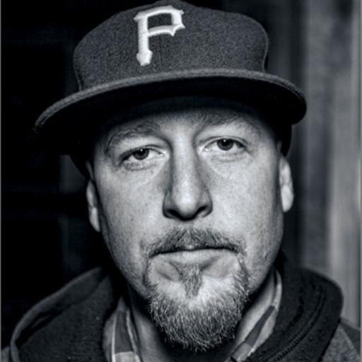 tattooer/fine artist