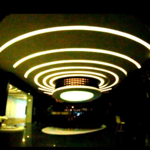 joevani6's profile picture. Joevani Creative Production