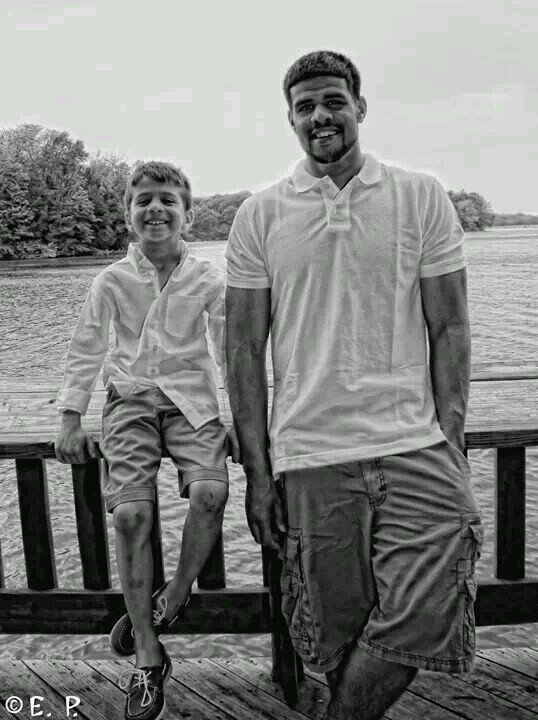 pretty simple laid back guy just tryna improve myself everyday to provide and be the best father figure i can
