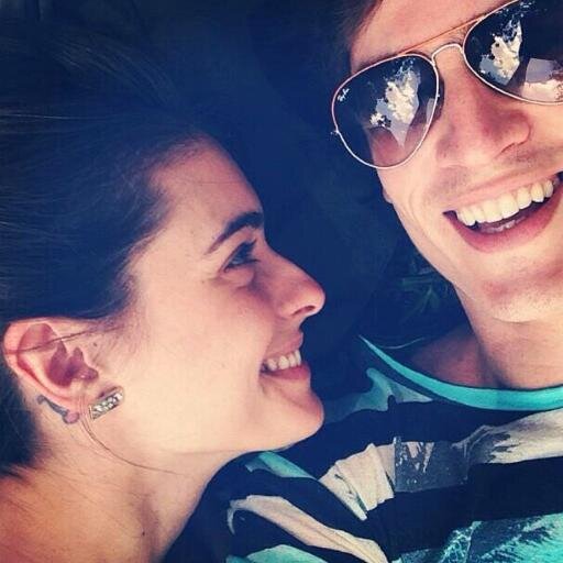 pagina feita para o casal mais lindo do mundo @liliparede e @P3DROL3MOS  papinha e pedroca  ♥ ♥