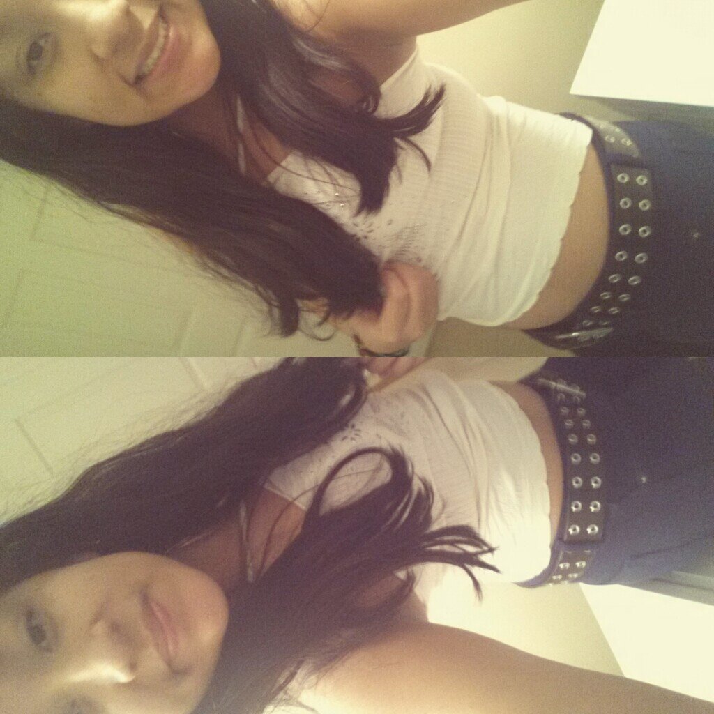 Follow Me I Follow Back (: