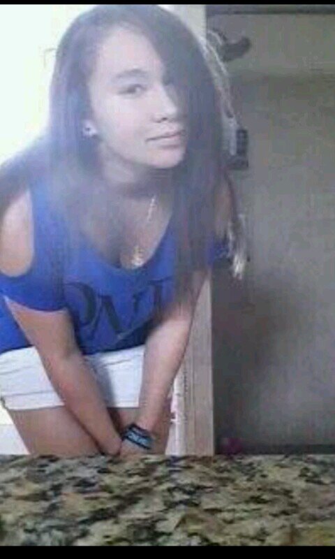 Scr3amyheartout's profile picture. HEYHIHELLO @PrincePerf HERE! This is Kegan my beautiful and amazing bestfriend she means more to me then you do to your mum so follow her!