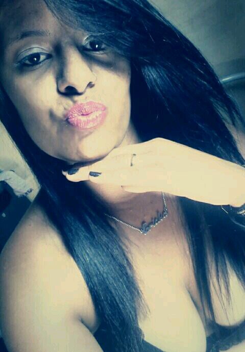 facebook ERICKA BARROS waatts 11969974147