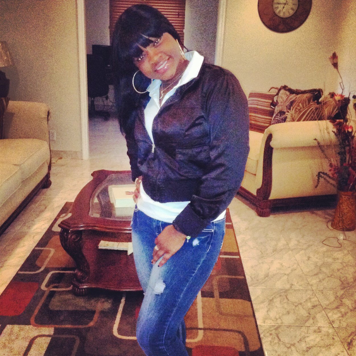 -Garinique C.Williams☺|20 ¥ears¥oung...I'm ME and I don't pretend to be anyone else. ♥{Happily Blessed)-*.College Student| Teaching=MyPassion| Children=MyJoy.-*